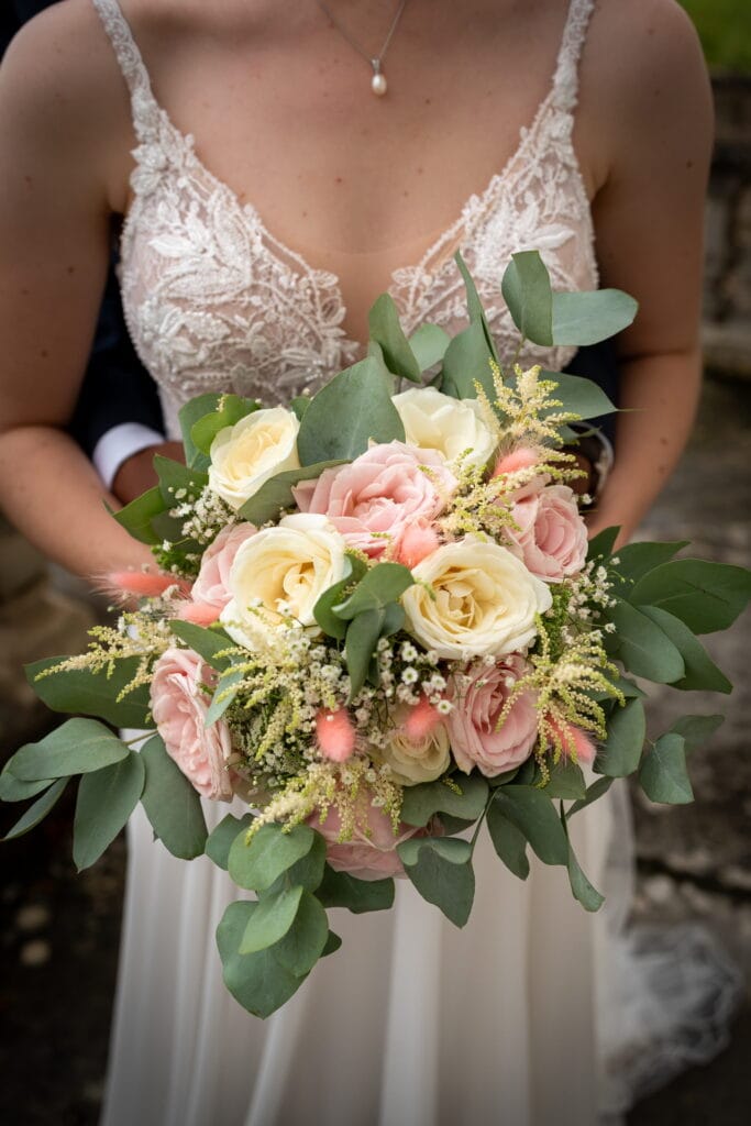Photographe mariage Versailles - Bouquet de la mariée
